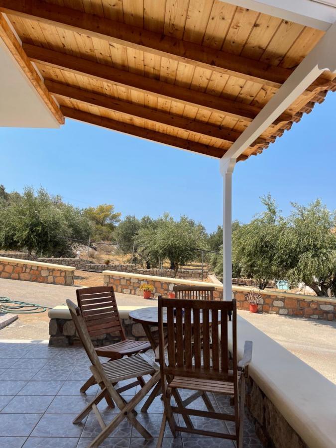 Niriides Rooms Elafonissos Esterno foto