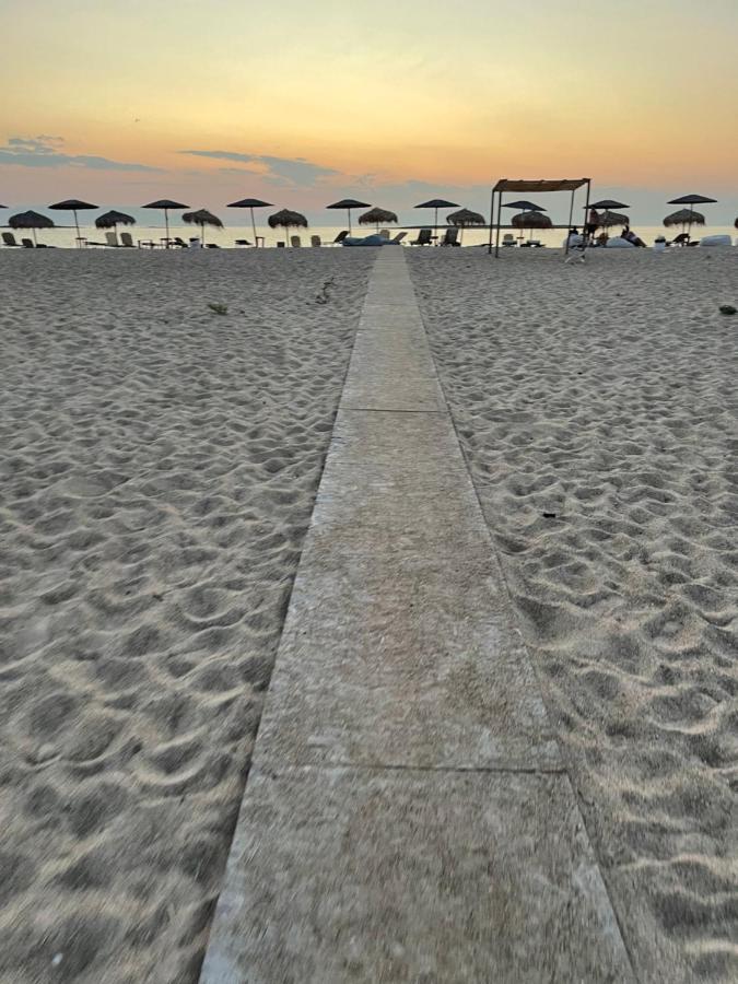 Niriides Rooms Elafonissos Esterno foto